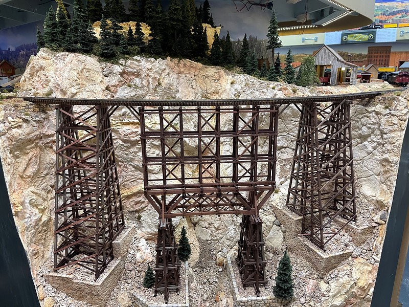 tall trestle on an HO model railroad